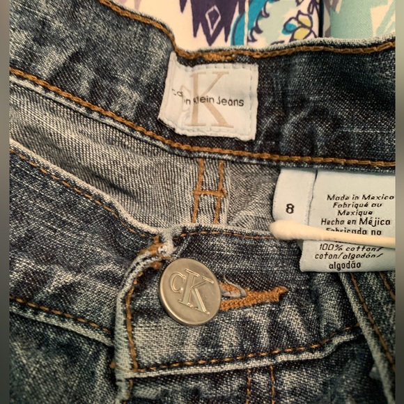 Calvin Klein Jeans - Picture 2 of 7